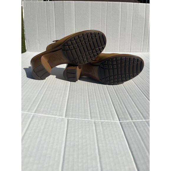 Dansko Womens oyster honey Tan Leather Clog Mules Size 37 (7) With Buckle Detail - Picture 7 of 10